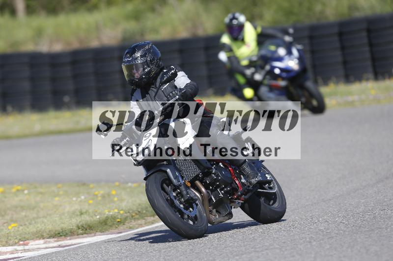 /06 08.04.2026 Cornu Master School ADR/Gruppe gruen/19